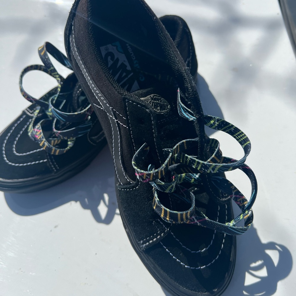 Ladies black Vans 7.5